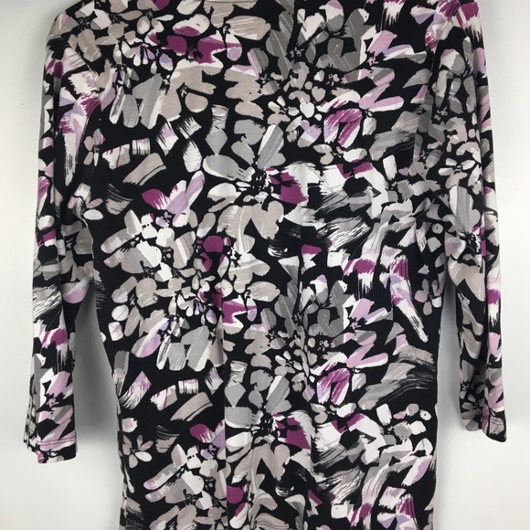 ST.John’s Bay Tee . - Picture 2 of 5